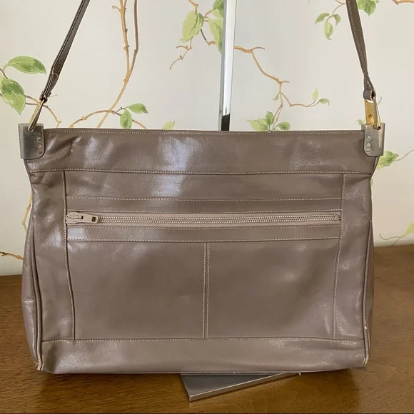 Vintage Lou Taylor Handbag with Mirror and Coin Purse - Picture 7 of 16